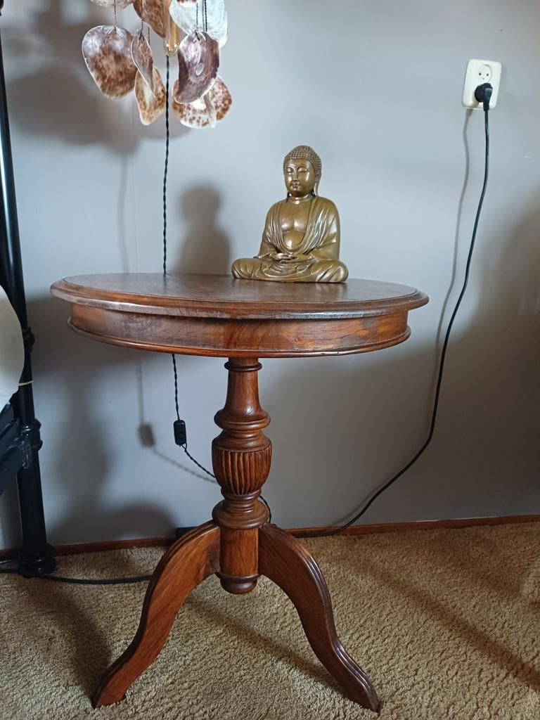 Bijzet tafel notenhout, Ophalen of Verzenden, Rond, 45 tot 60 cm