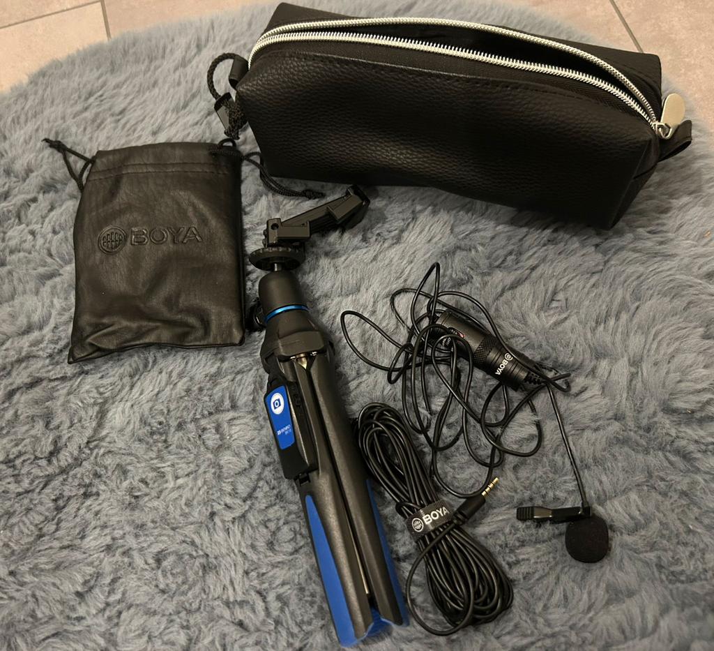 Boya, Ophalen of Verzenden, Zo goed als nieuw