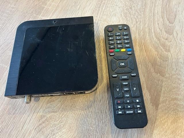 M7 CanalDigital MZ-102, Ophalen of Verzenden, Zo goed als nieuw, Decoder