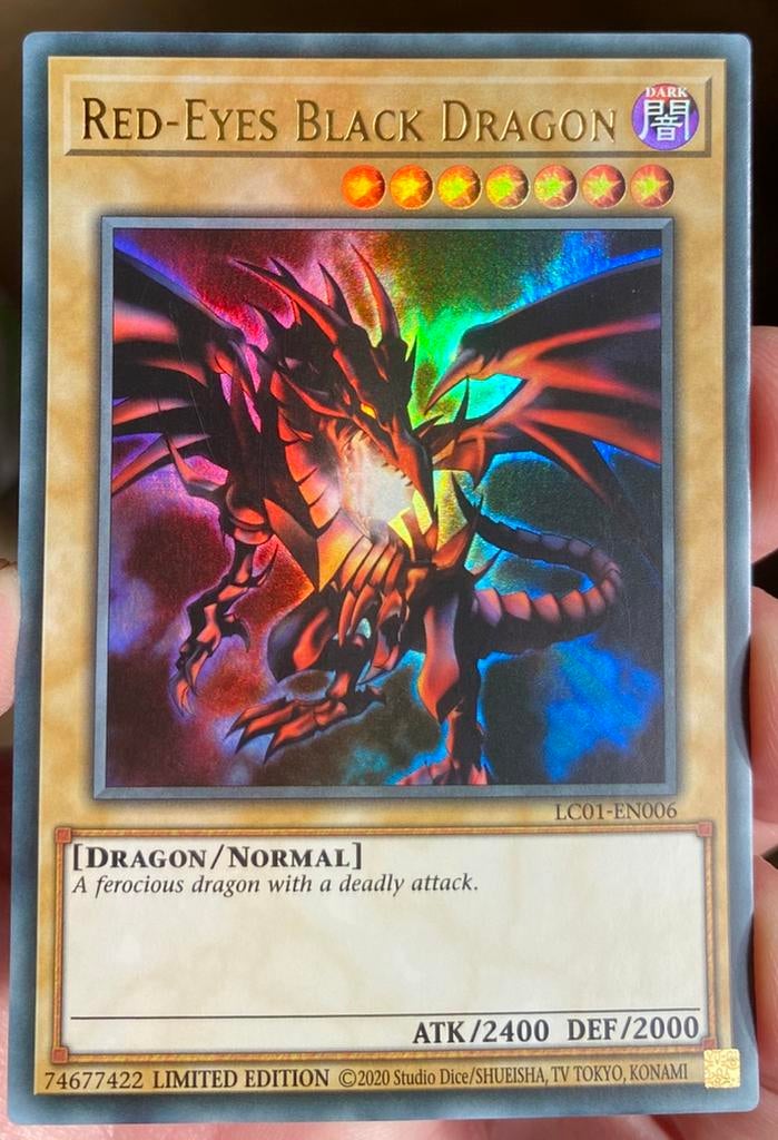 Yu-Gi-Oh! Red-Eyes Black Dragon LC01 Limited Edition !, Hobby en Vrije tijd, Verzamelkaartspellen | Yu-gi-Oh!, Ophalen of Verzenden