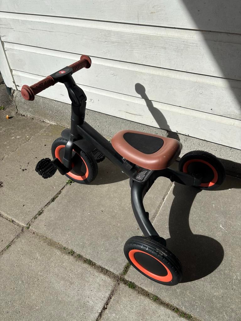 4 in 1 loopfietsje, Kinderen en Baby's, Ophalen of Verzenden, Zo goed als nieuw