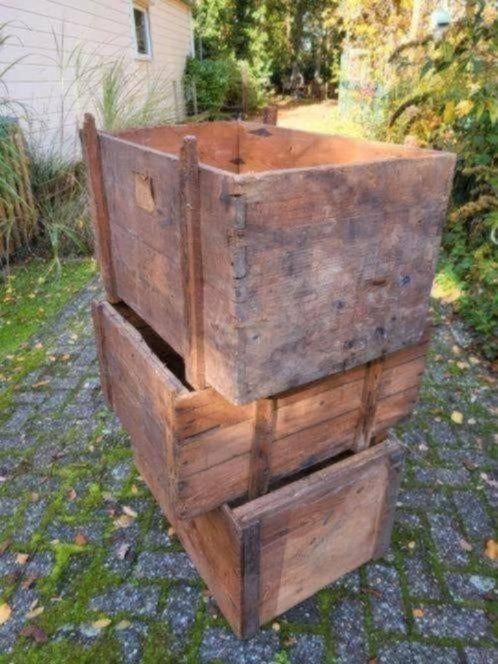 2 x jaren 30 kisten, Huis en Inrichting, Woonaccessoires | Kisten, Ophalen, Minder dan 50 cm, Gebruikt, 50 tot 100 cm