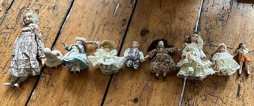 Oude porseleinen poppen te koop per stuk, Ophalen of Verzenden