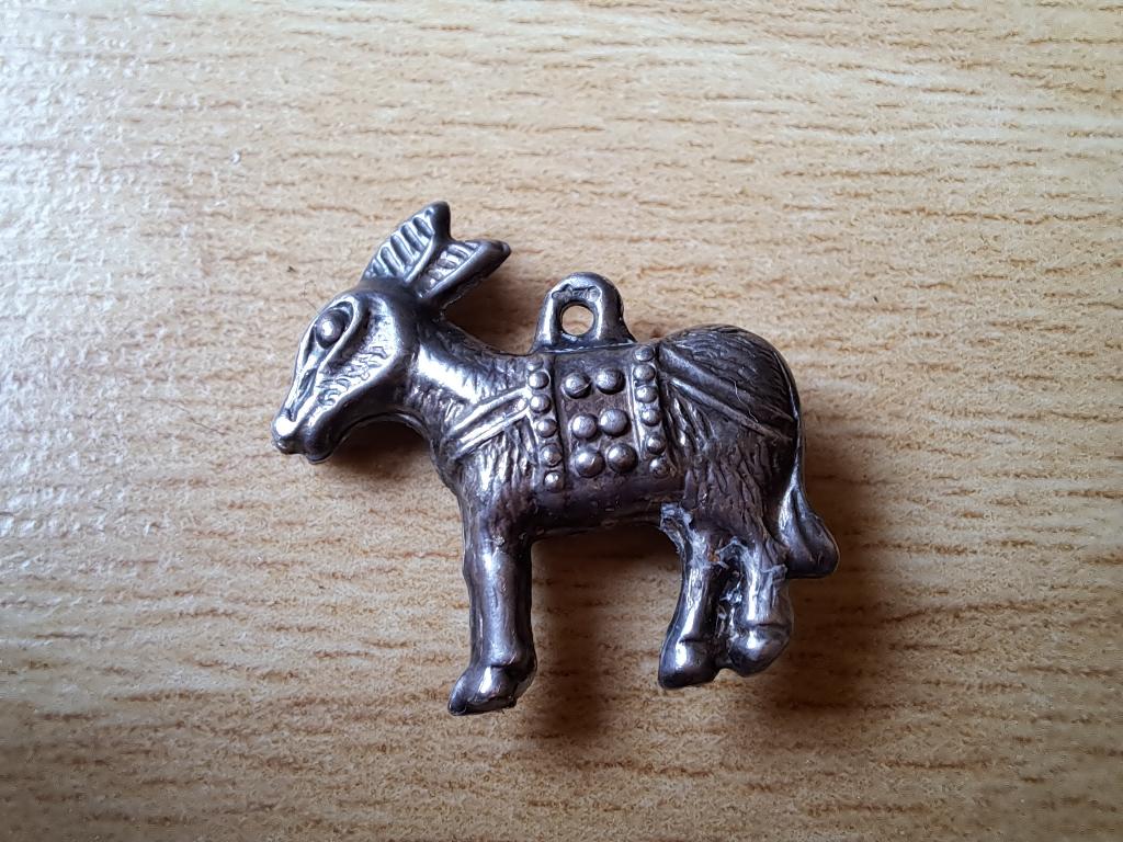 Zilveren bedeltjes, Overige merken, Overige materialen, Ophalen of Verzenden, Zo goed als nieuw