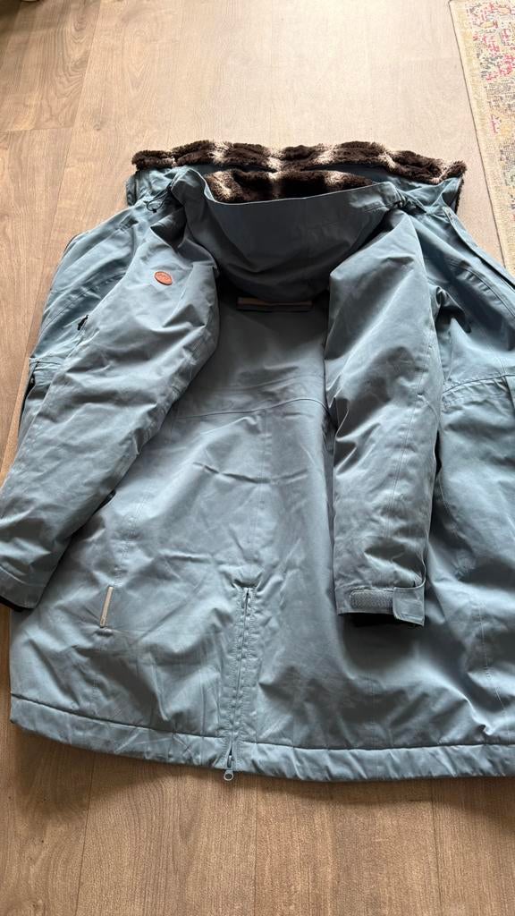Jas driekwart blauw, warme winterjas met bont gevoerd, Kleding | Dames, Jassen | Winter, Ophalen, Zo goed als nieuw, Blauw