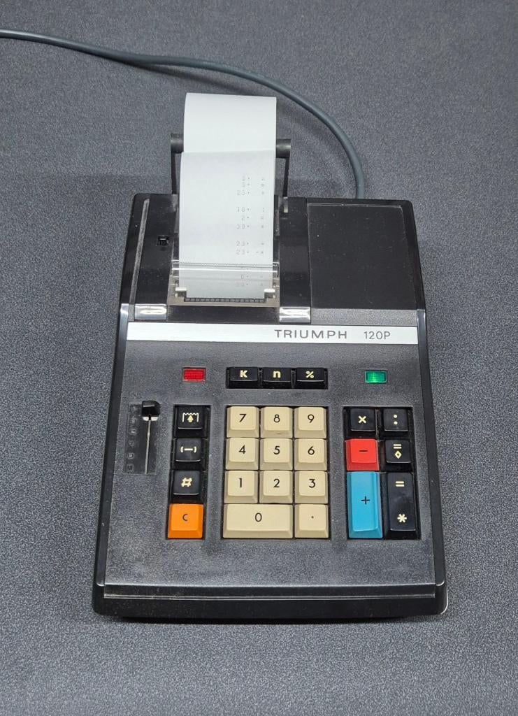 Rekenmachine en grote calculator, Ophalen of Verzenden, Gebruikt