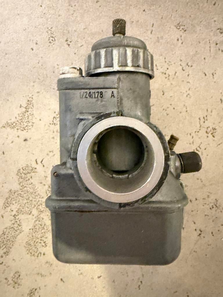 Bing 26 mm caberateur, Fietsen en Brommers, Brommeronderdelen | Zundapp, Ophalen of Verzenden, Zo goed als nieuw, Carburateur