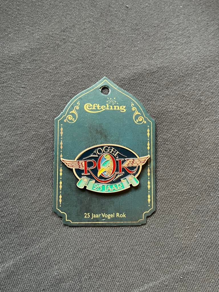 Efteling pin Vogelrok, Verzamelen, Ophalen of Verzenden, Zo goed als nieuw, Button of Speldje