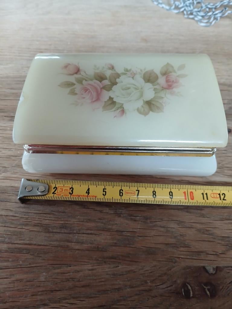 Antiek sieraden doosje zeep bakje opaline? Albasten? onyx?, Ophalen, Goud, Overige materialen