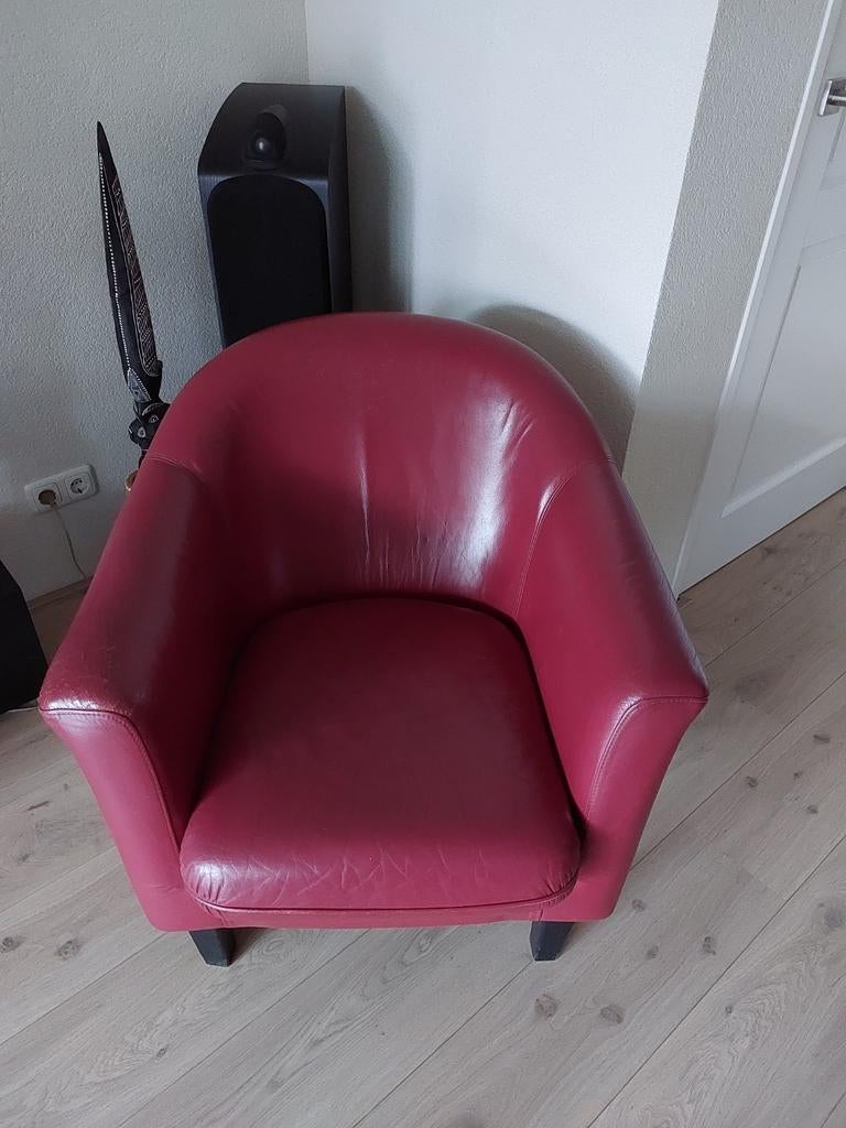 Skalma leren rode stoel, Ophalen, 50 tot 75 cm