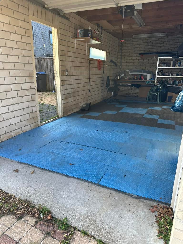 Garage te huur 3x7mtr hoog garage. Alleen opslag geen beroep, Auto diversen, Autostallingen en Garages