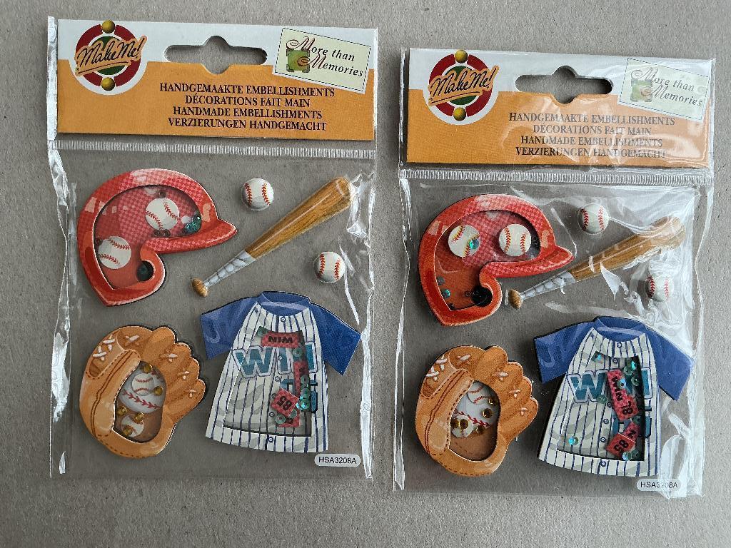 2 pakjes embellishments, Ophalen of Verzenden, Nieuw, Overige thema's, Overige typen