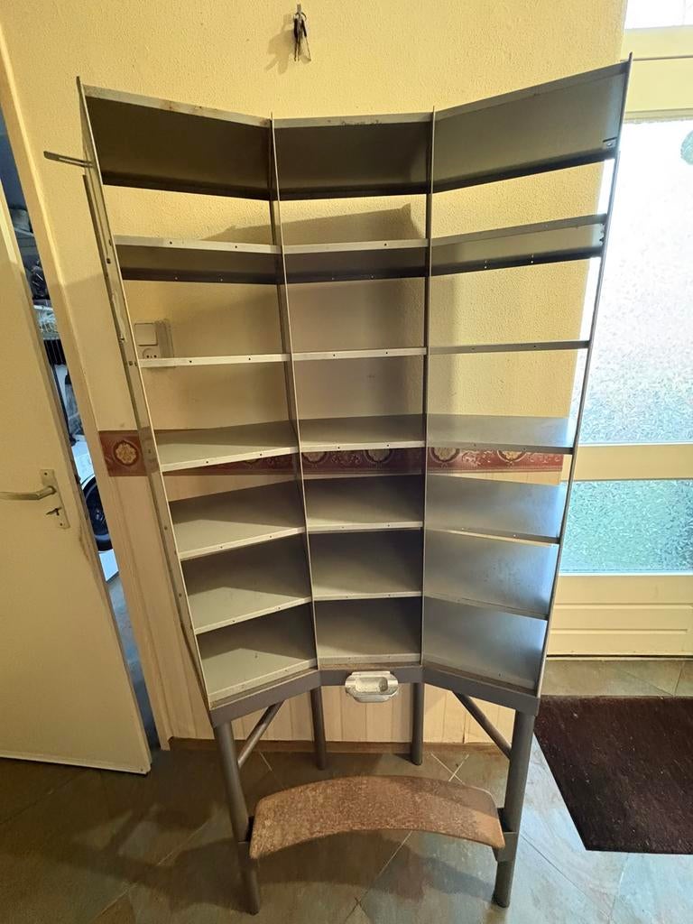 Vintage PTT kast, hoekmodel, Antiek en Kunst, Antiek | Kantoor en Zakelijk, Ophalen