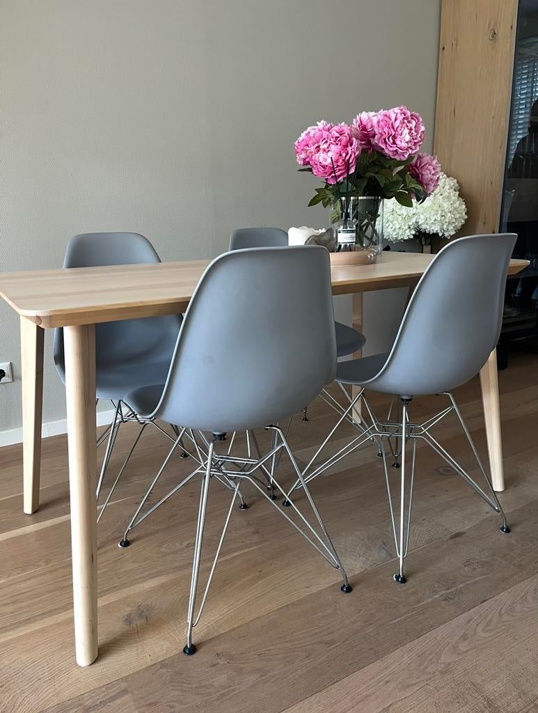 4 grijze designstoelen zgan, Ophalen, Kunststof, Zo goed als nieuw, Vier