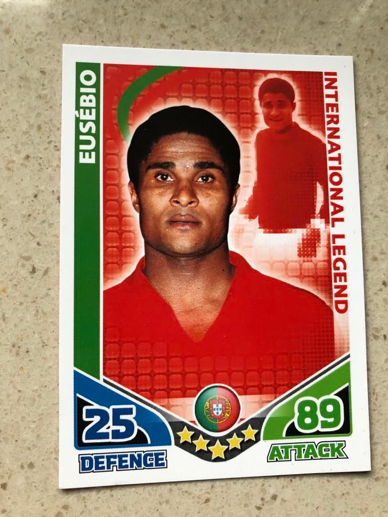 Topps Match Attax WK 2010 Eusebio Legend, Ophalen of Verzenden, Zo goed als nieuw, Buitenlandse clubs, Spelerskaart
