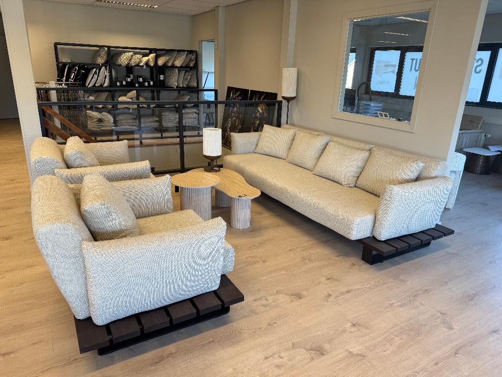 Loungebank Lora Sofaset met royale kussenset tuinset lounge