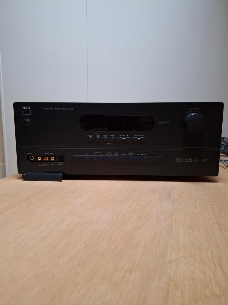 NAD T 753 AV Receiver in Prima Staat + Kabels, Audio, Tv en Foto, Versterkers en Receivers, Ophalen of Verzenden, Zo goed als nieuw