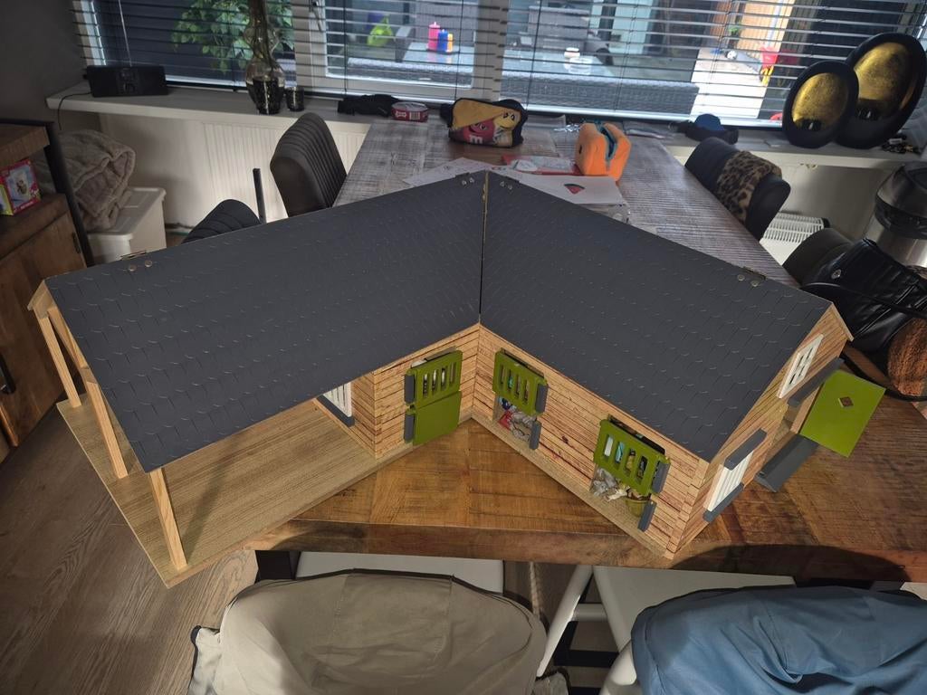 Kids globe paardenstal, Kinderen en Baby's, Speelgoed | Houten speelgoed, Ophalen of Verzenden, Gebruikt