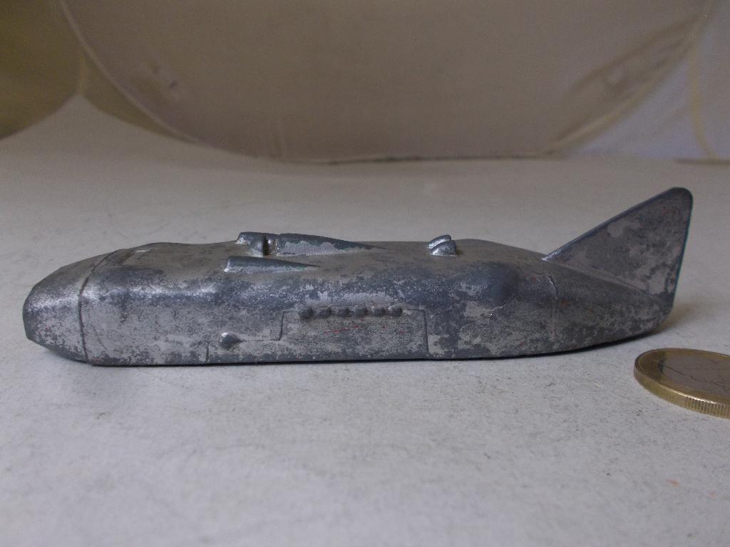 1938 Dinky Toys 23M THUNDERBOLT SPEED RECORD CAR (-L-), Ophalen of Verzenden, Gebruikt, Auto, Dinky Toys