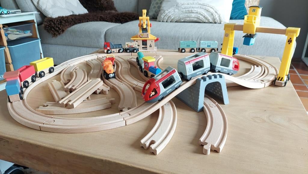Grote houten treinset met Brio onderdelen, Ophalen of Verzenden, Zo goed als nieuw