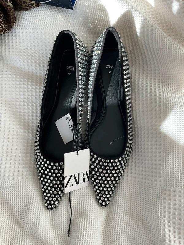 Zara instaopers met glitter studs, Ophalen of Verzenden, Nieuw, Zwart, Instappers