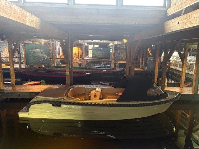 Gentle 590 Tender vaarklaar, Ophalen, 10 tot 30 pk, Nieuw, Info@q-fiber.pl