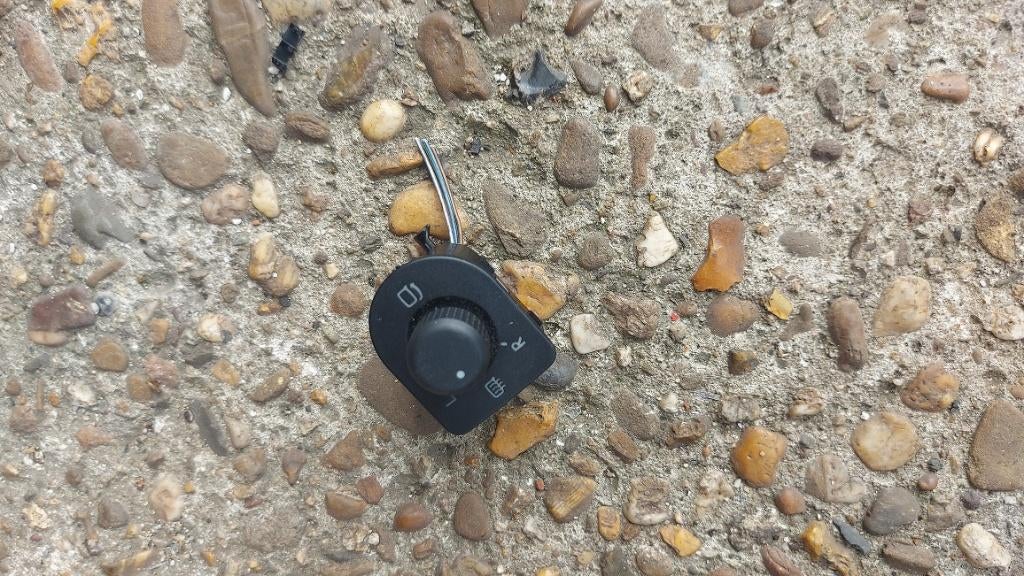 Knopje vd buitenspiegels VW Bora 2000, Ophalen of Verzenden