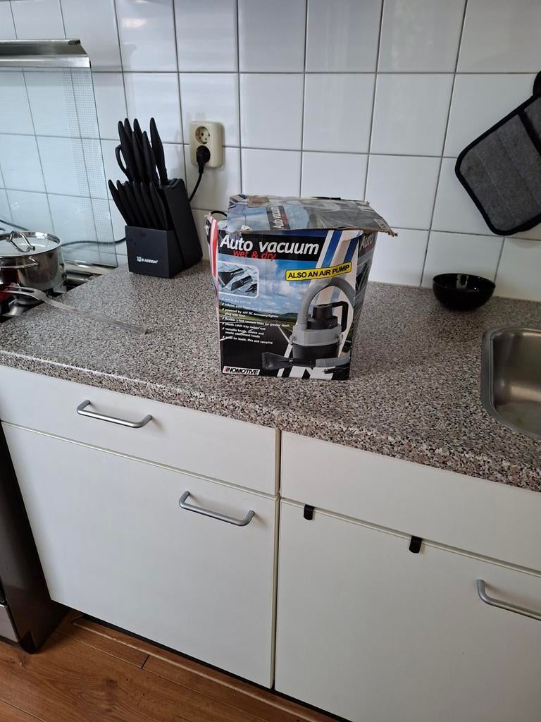 Autostofzuiger, Ophalen