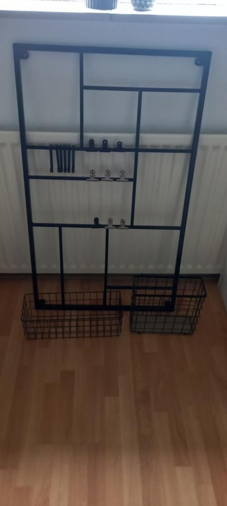 Zwart metalen wandrek 90x55cm, Ophalen