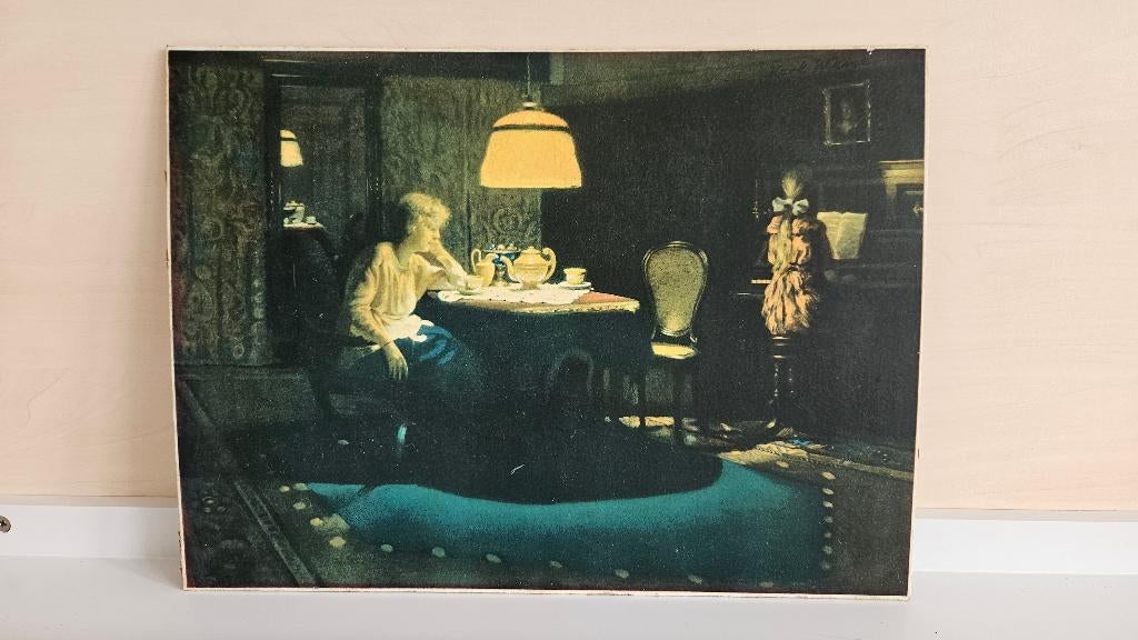 Prent Karl Weis vrouw aan tafel meisje speelt piano, Ophalen of Verzenden, Voor 1940, Gebruikt, Overige onderwerpen