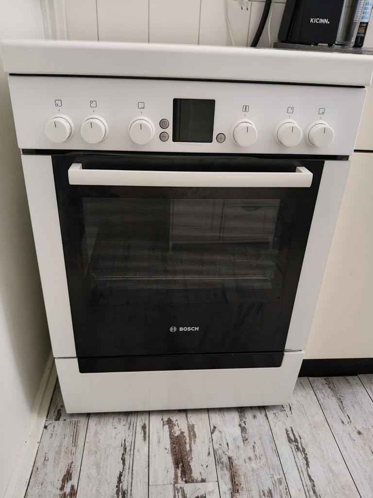 Bosch fornuis met oven, Witgoed en Apparatuur, Fornuizen, Gebruikt, Gas, Vrijstaand, 85 tot 90 cm
