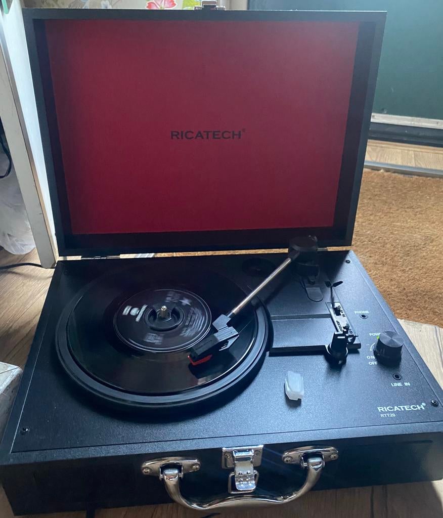 Ricatech zwarte platenspeler, Ophalen of Verzenden, Zo goed als nieuw, Overige merken