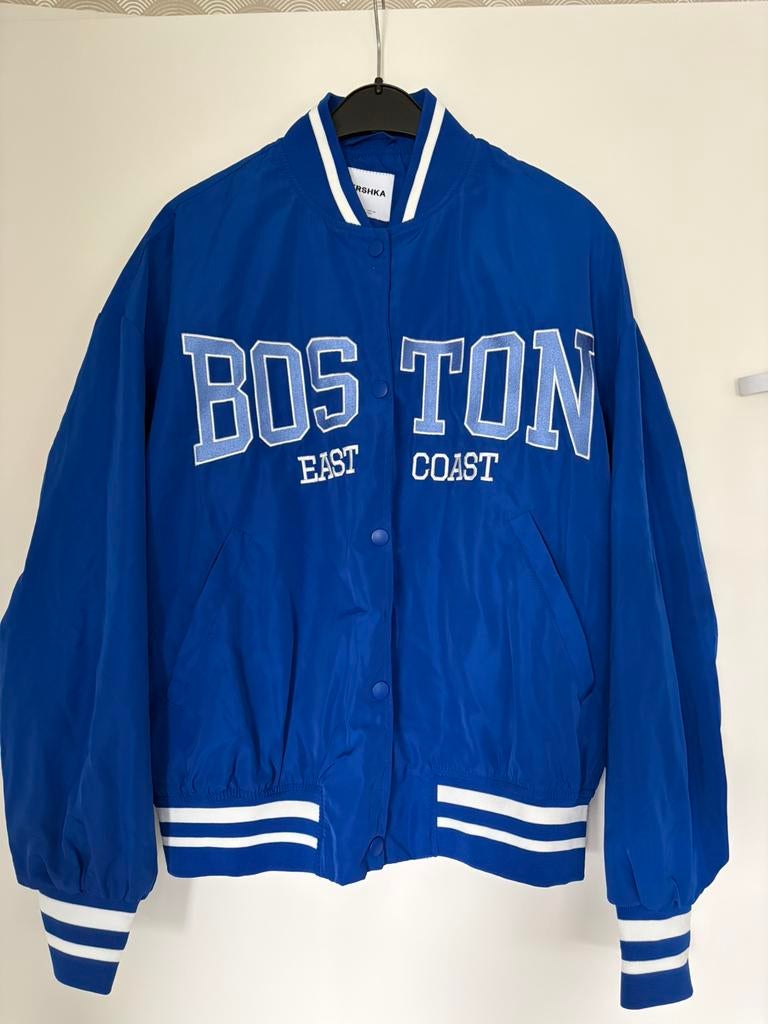 Bershka maat S  Boston bomber jack blauw, Ophalen of Verzenden, Zo goed als nieuw, Maat 36 (S), Blauw
