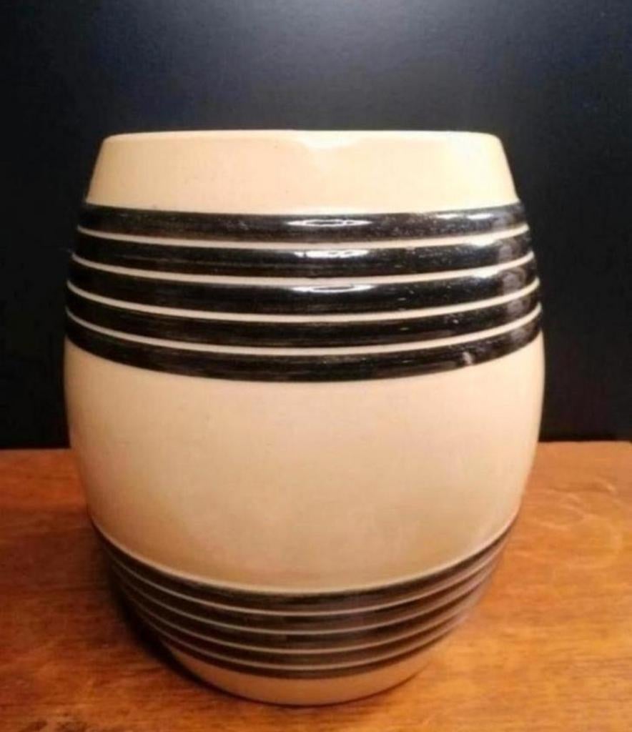 Petrus Regout tonpot/dekselpot, geel/zwart, 1900, 18 cm, Ophalen of Verzenden