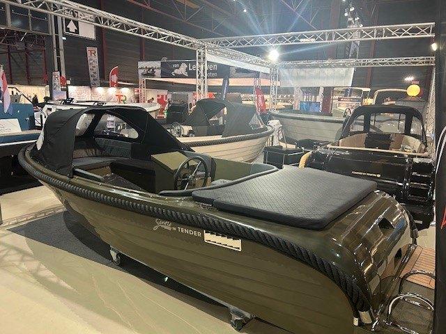 Gentle 590 Tender vaarklaar, Ophalen, 10 tot 30 pk, Nieuw, Info@q-fiber.pl