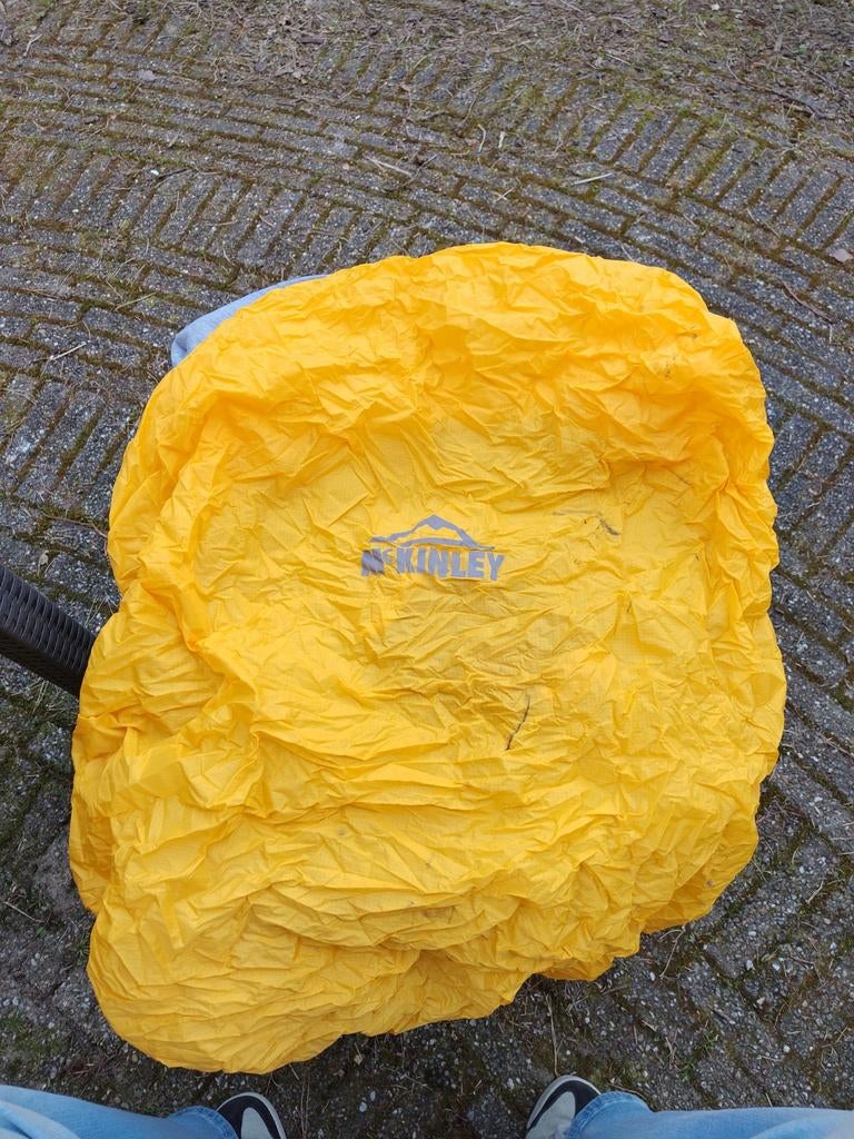 McKinley Regenhoes voor rugzak L 70-80L, Ophalen of Verzenden, Gebruikt