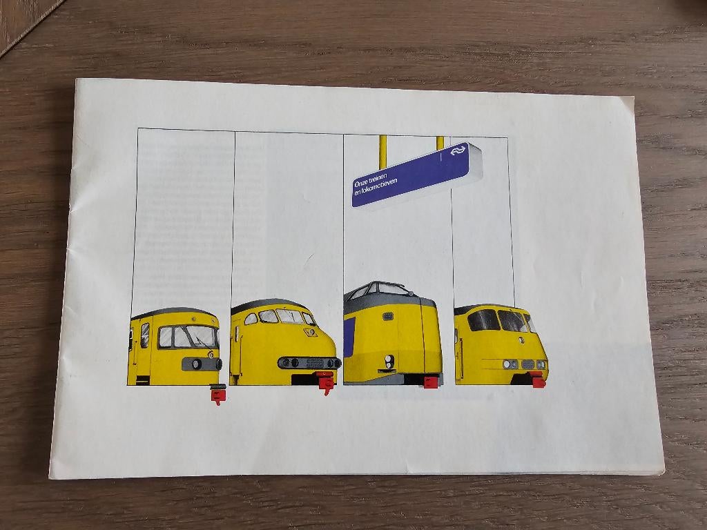 Boekje onze treinen en locomotieven NS 1977, Verzamelen, Ophalen of Verzenden, Gebruikt, Trein, Boek of Tijdschrift