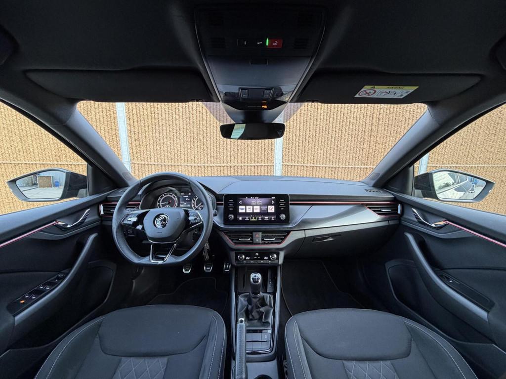 Skoda Scala 1.0 TSI Sport Business 110pk 6-bak | Apple CarPl, Voorwielaandrijving, Scala, Gebruikt, Origineel Nederlands