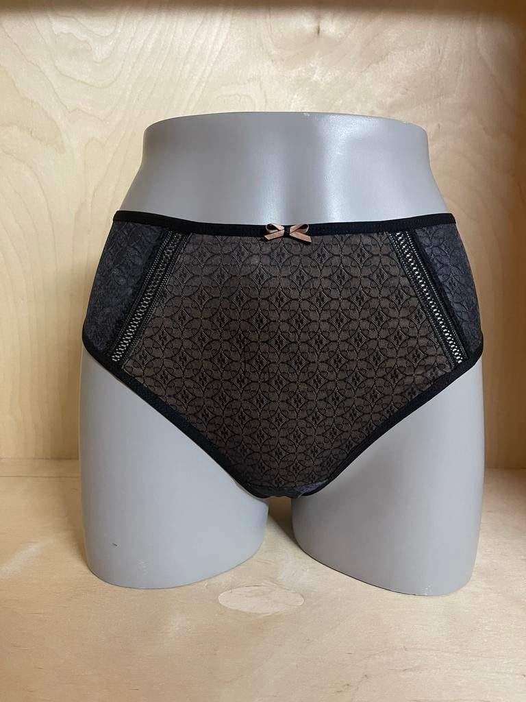 Fantasie string maat s model jana, Kleding | Dames, Ondergoed en Lingerie, Verzenden, Zwart, String