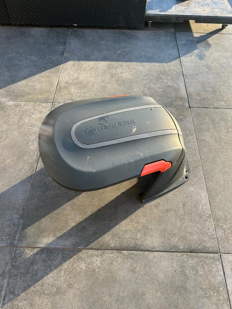 Garage voor Gardena Sileno robotmaaier, Tuin en Terras, Robotmaaiers, Ophalen, Zo goed als nieuw, Minder dan 20 cm, Gardena