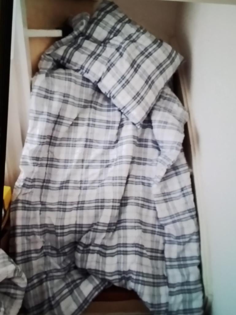 2x Dekbedden met kussens, Ophalen, Nieuw