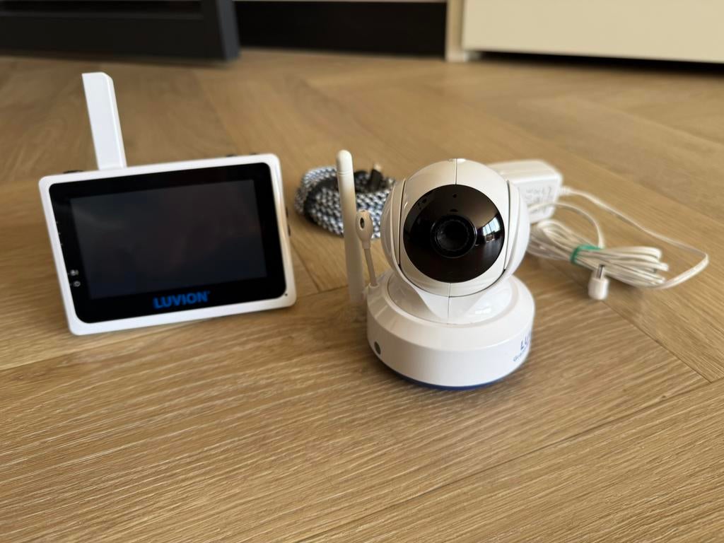 Luvion Grand Elite 3 Connect babyfoon + extra lange kabel, Ophalen, Zo goed als nieuw, 100 tot 250 meter, Camera