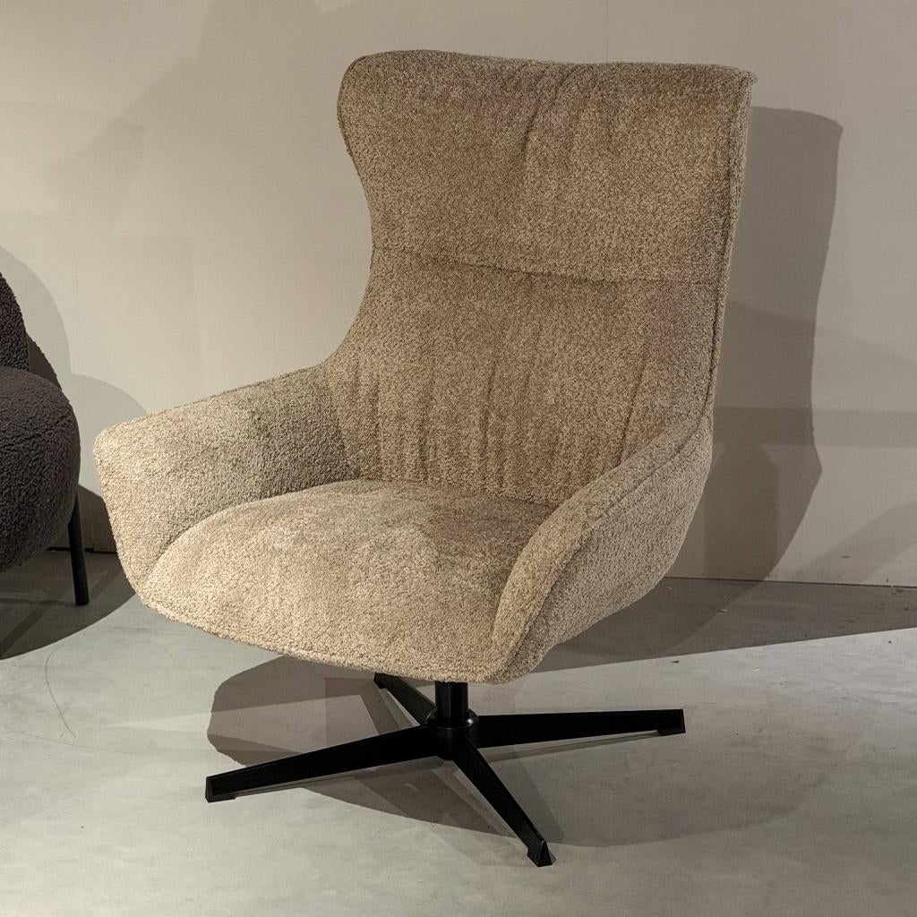 Draai fauteuil taupe kleur **nieuw showroom model**, Ophalen, Nieuw, 75 tot 100 cm, 50 tot 75 cm