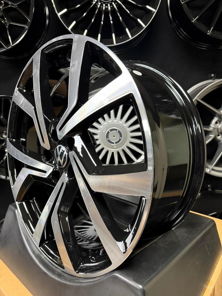 18 inch velgen voor Volkswagen 5x112 Brescia GTI Golf 6 7 8, Auto-onderdelen, Banden en Velgen, 18 inch, Velg(en), Nieuw, Ophalen of Verzenden