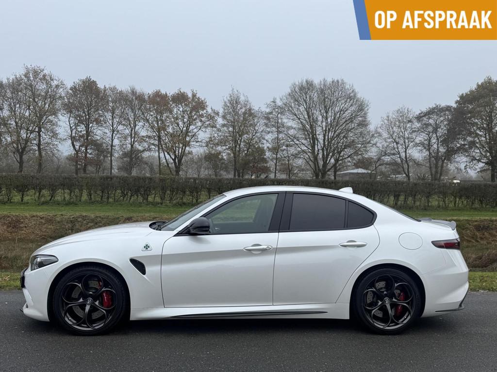 Alfa Romeo Giulia 2.9 V6 Quadrifoglio my21, Squadra, Subliem, Auto's, Automaat, Achterwielaandrijving, Gebruikt, 10 km/l