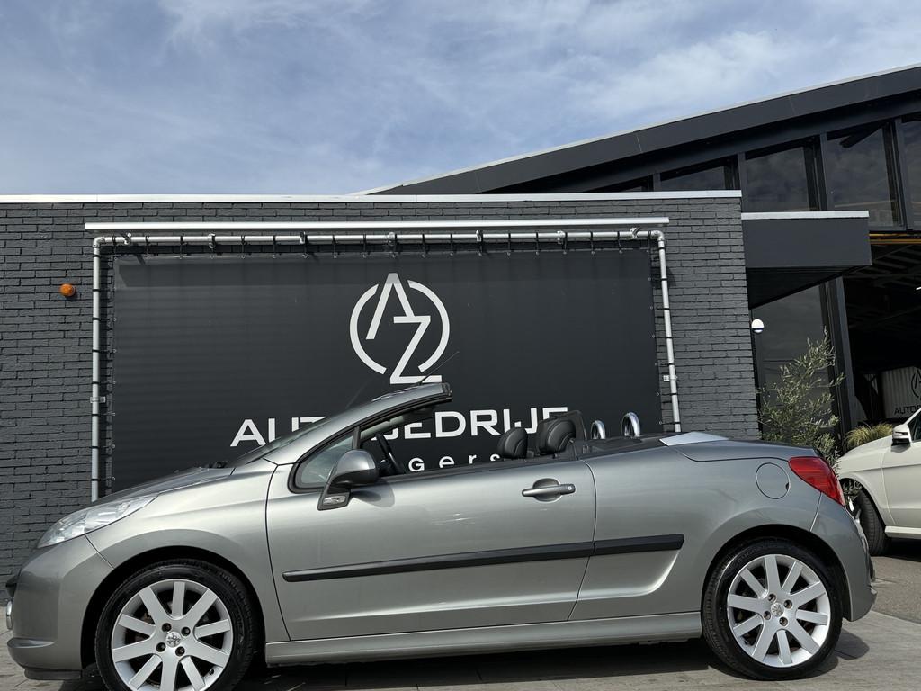 Peugeot 207 CC 1.6-16V T Sport (bj 2009), Voorwielaandrijving, 4 cilinders, 4 stoelen, Handgeschakeld