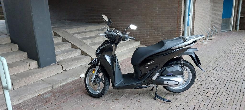 Honda SH 150i motorscooter, Ophalen of Verzenden