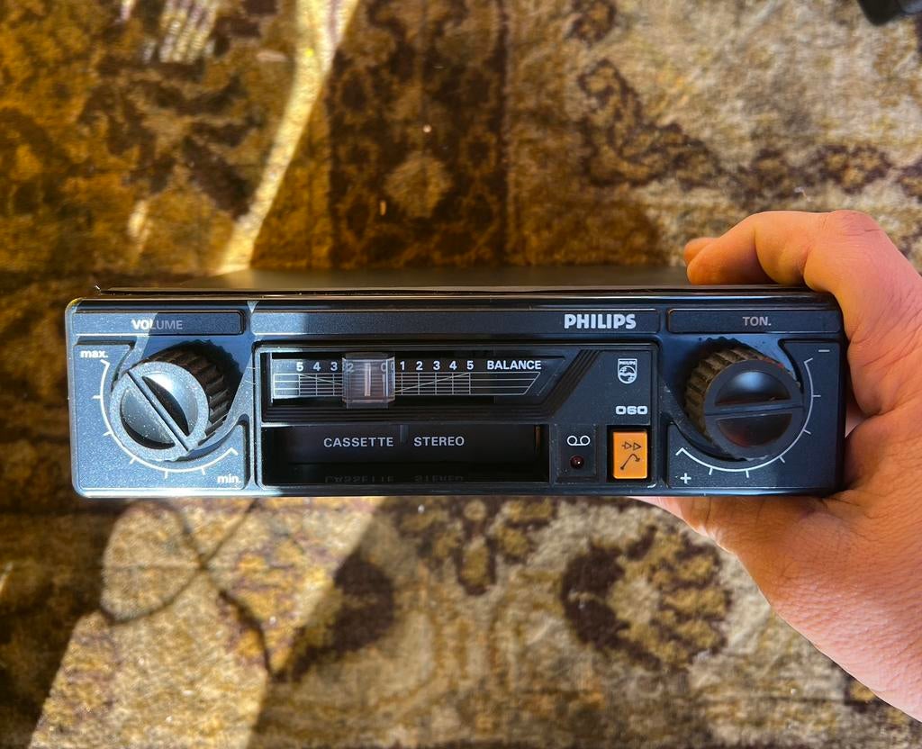 Philips 060 autoradio, Ophalen of Verzenden, Zo goed als nieuw