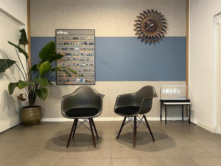 Vitra | Eames | DAW | Basalt | Hopsak | 2x, Gebruikt, Twee, Bruin, Ophalen of Verzenden
