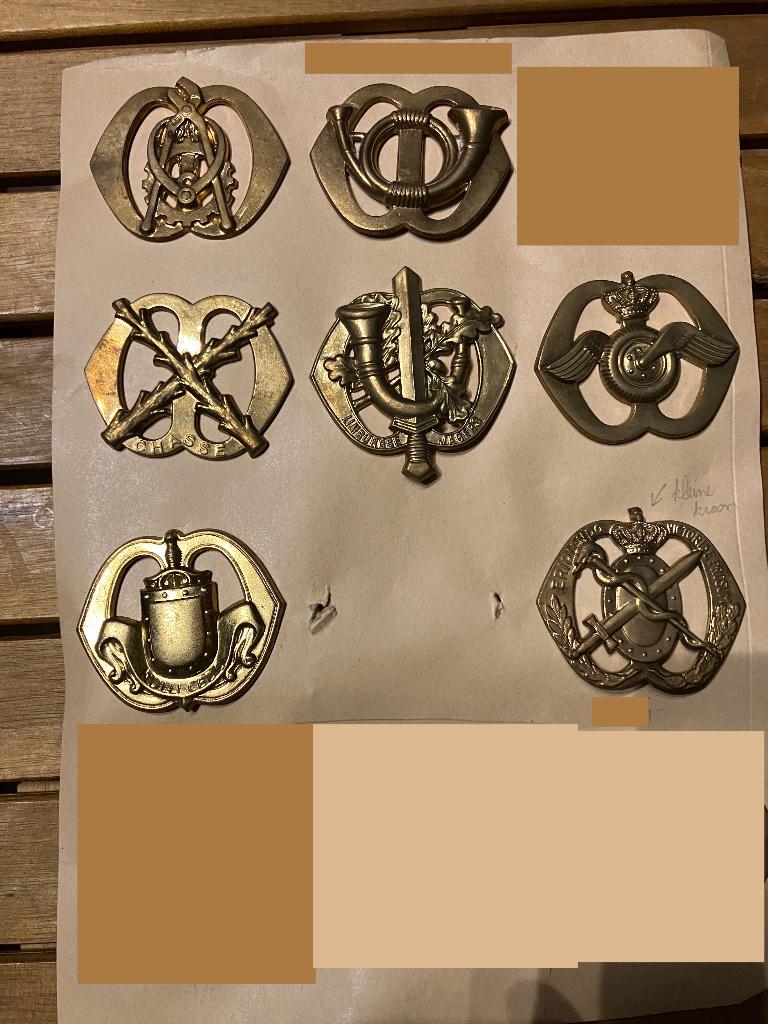 Militaire baretemblemen, Verzamelen, Militaria | Algemeen, Ophalen of Verzenden, Landmacht, Nederland, Embleem of Badge